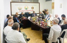 وزير الأوقاف يزور لجنة زكاة طوباس ويشيد بجهودها في دعم الأسر الفقيرة والأيتام
