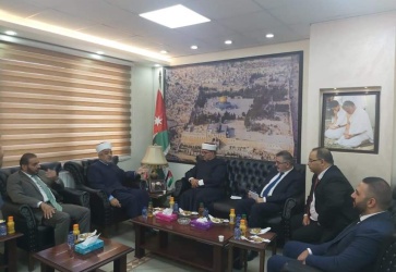 البكري يلتقي نظيره الأردني ويبحثان سبل التعاون المشترك.