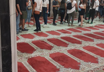 البكري يستنكر استباحة الحرم الإبراهيمي من قبل قطعان المستوطنين بلباس فاضح.