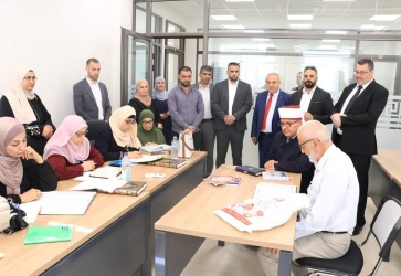 صور// خلال تفقد سماحة الشيخ حاتم البكري وزير الأوقاف والشؤون الدينية سير امتحان تجويد القرآن الكريم وتلاوته-الدورة المتقدمة-. 