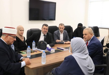 صور// خلال تفقد سماحة الشيخ حاتم البكري وزير الأوقاف والشؤون الدينية سير امتحان تجويد القرآن الكريم وتلاوته-الدورة المتقدمة-. 