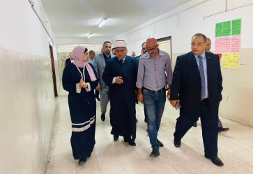 صور //وزير الأوقاف والشؤون الدينية يتفقد دار الايتام  الإسلامية الصناعية و مؤسسة إحياء التراث الإسلامية"ميثاق" في العيزرية.