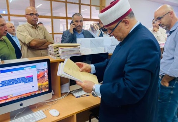 صور //وزير الأوقاف والشؤون الدينية يتفقد دار الايتام  الإسلامية الصناعية و مؤسسة إحياء التراث الإسلامية"ميثاق" في العيزرية.