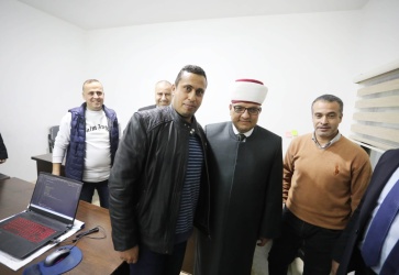 خلال زيارة سماحة الشيخ حاتم البكري وزير الأوقاف والشؤون الدينية والوفد المرافق لجنة الحج في قطاع غزة