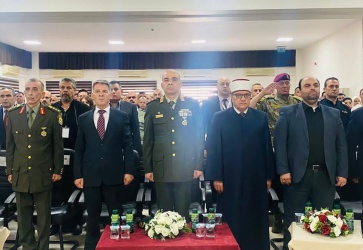 سماحة الشيخ حاتم البكري وزير الأوقاف والشؤون الدينية خلال مشاركة في الجلسة الافتتاحية للمؤتمر الوطني الأول