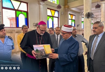 خلال لقاء سماحة الشيخ حاتم البكري وزير الأوقاف والشؤون الدينية غبطة البطريرك بييرباتيستا بيتسابالا بطريرك اللاتين للأراضي المقدسة والأردن وسوريا ولبنان وقبرص