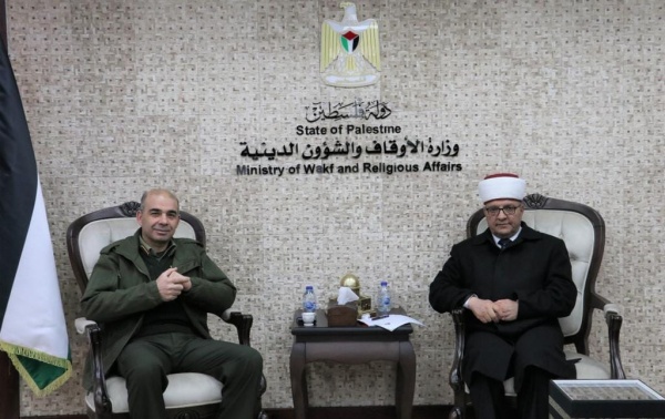 الأوقاف وهيئة التدريب العسكري يبحثان سبل التعاون المشترك