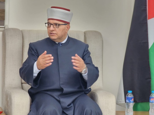 الوزير البكري يصل قطاع غزة لوداع حجاج بيت الله الحرام 