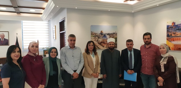 خلال لقاء سماحة الشيخ الأستاذ الدكتور محمد مصطفى نجم مع معالي الدكتورة سماح حمد وزيرة التنمية الإجتماعية