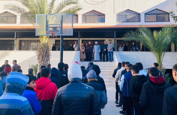 وزير الأوقاف يتفقد مدرسة البيرة الشرعية ويشيد بدور المعلمين في يوم المعلم الفلسطيني