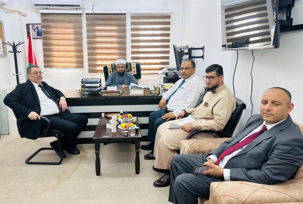 وزير الأوقاف يطّلع على سير عمل مديرية أوقاف أريحا والأغوار